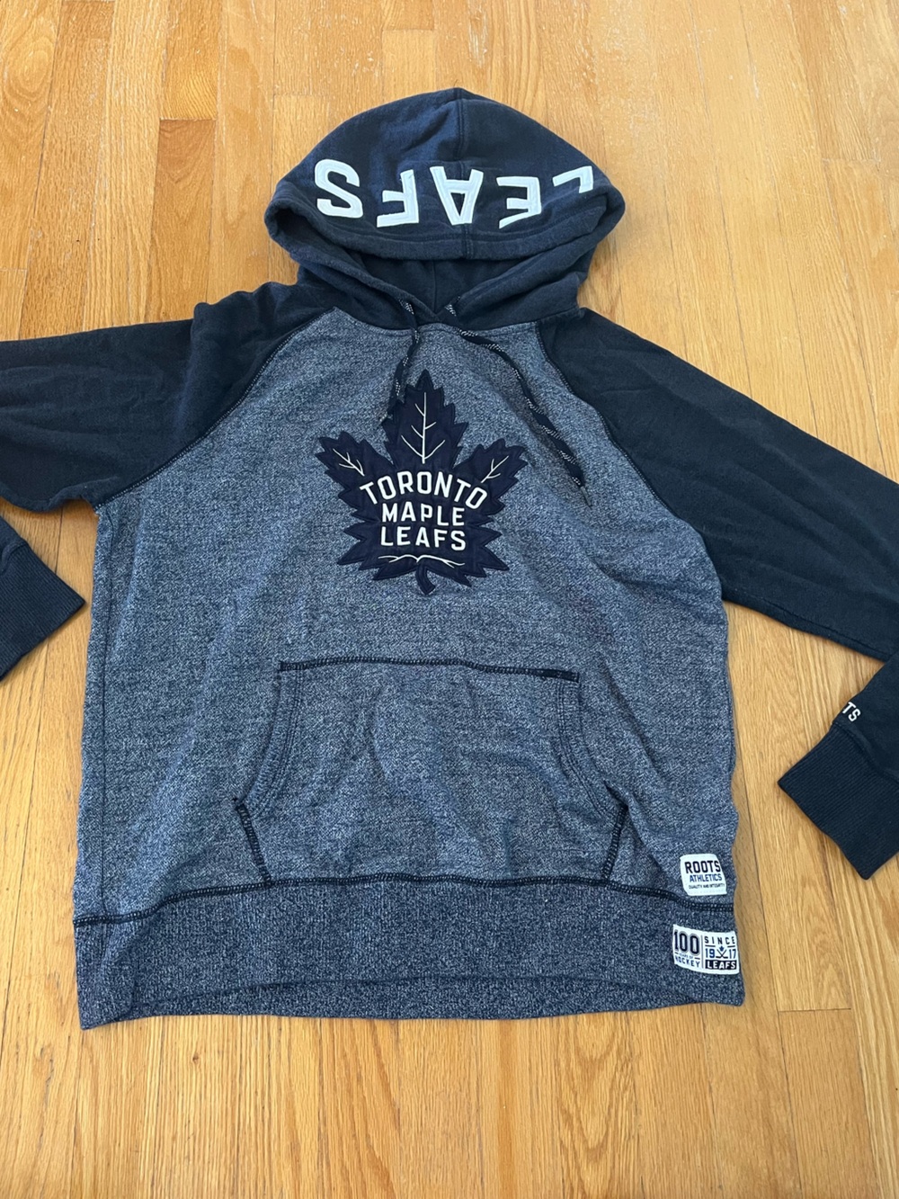 Roots Toronto Maple Leafs Heather Navy Sweater